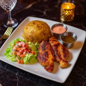 Mofongo con Pechuga a la Plancha